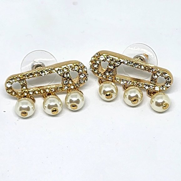 Betsey Johnson Diaper Pin Pearl and Rhinestone Accent Gold Pierced Earrings - Picture 11 of 11